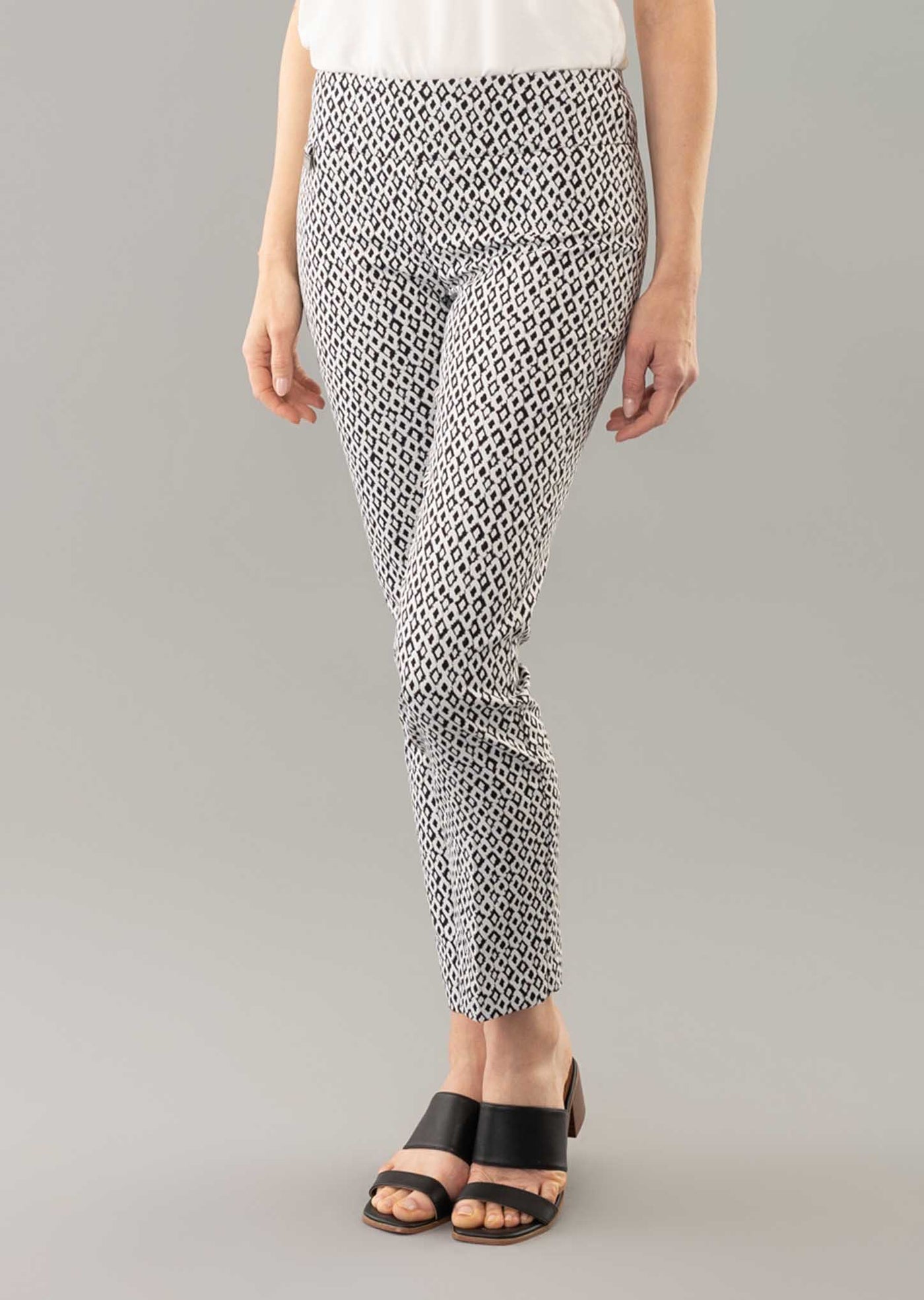 Zircon Jacquard Ankle Pants Lisette L