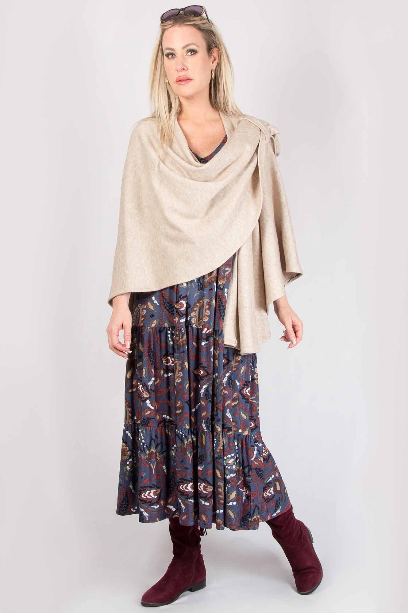 Wrap with Shoulder Tap Pure Essence