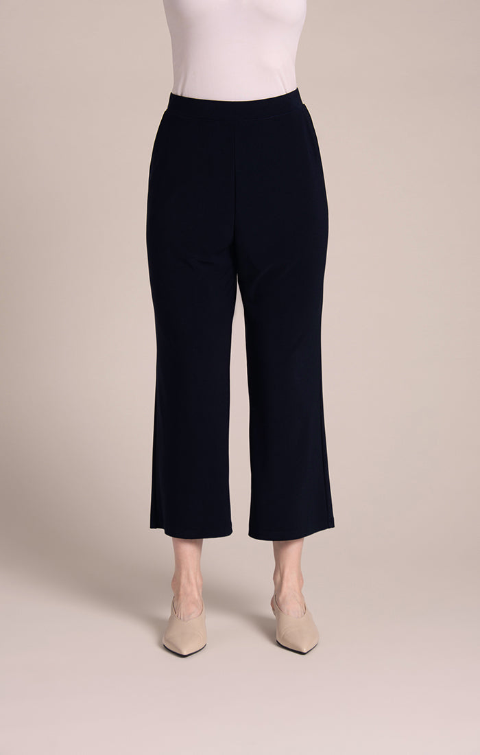 Nu Straight Leg Crop Pants Sympli