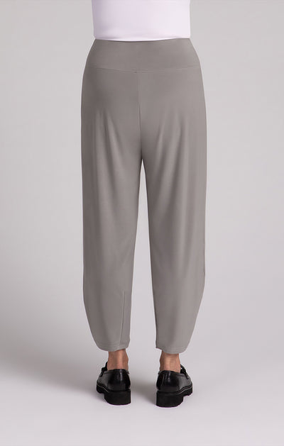 Narrow Lantern Pants Sympli