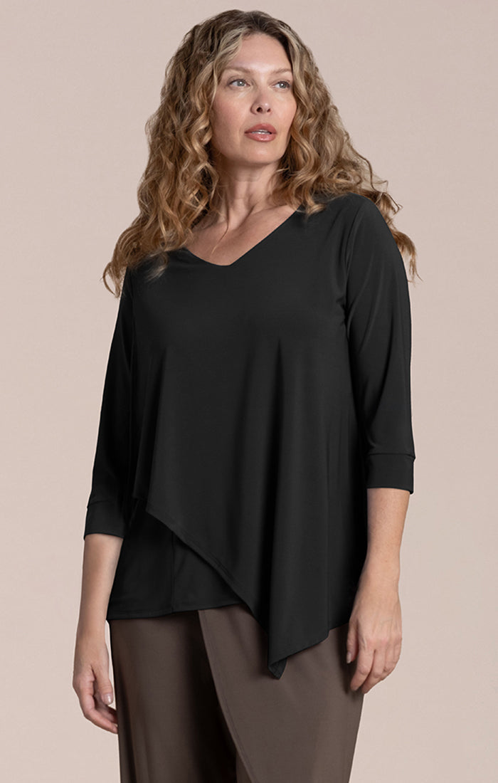 Suitable Secret Pocket Top, 3/4 Sleeve Sympli